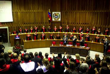 ¡AHÍ ESTÁ EL GUISO! «Candidatos a magistrados del TSJ están vinculados con el gobierno»