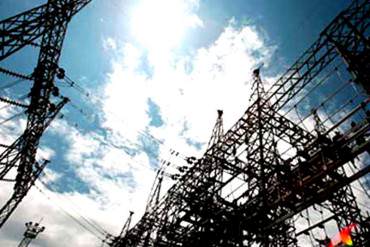 ¡DESASTRE! Se incendió planta eléctrica Titan que el gobierno había transferido a la comunidad