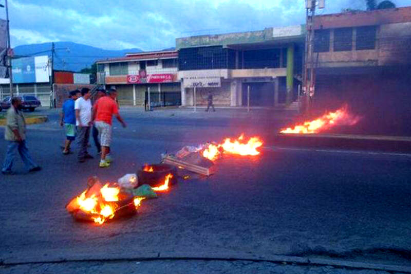 protesta-sin-luz