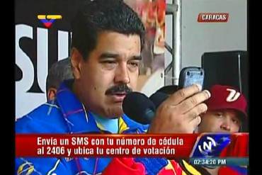 ¡TORPE Y DESESPERADO! Maduro enseña a enviar «CMS» o mensajes de «testo» para ir a votar (+Video)