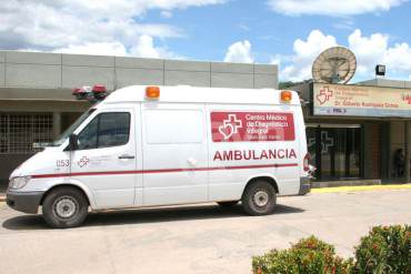 ¡INDIGNANTE! Murió joven tiroteado tras ser «ruleteado» por falta de insumos y ambulancia