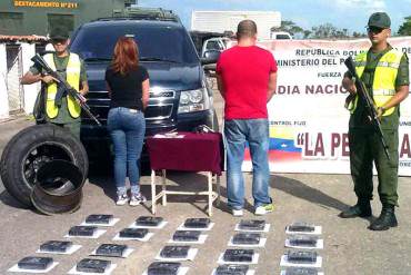 ¡ESCORIAS DEL RÉGIMEN! Detienen a cubano narcotraficante con credenciales y vehículo de PDVSA