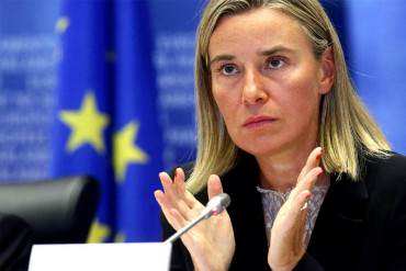 ¡TOMA! La sentada de Mogherini a Arreaza: Solución a crisis pasa por el respeto a DDHH y pluralidad de opiniones