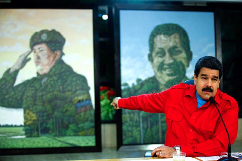 Maduro-Afiches-Chavez