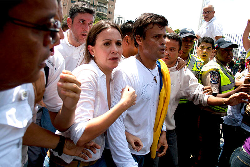 Maria-Corina-y-Leopoldo-Lopez