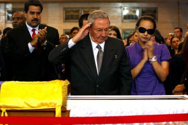 ¿SIN SALIDA? Muerte de Chávez fue decisiva en acercamiento de Cuba a EEUU según diplomático