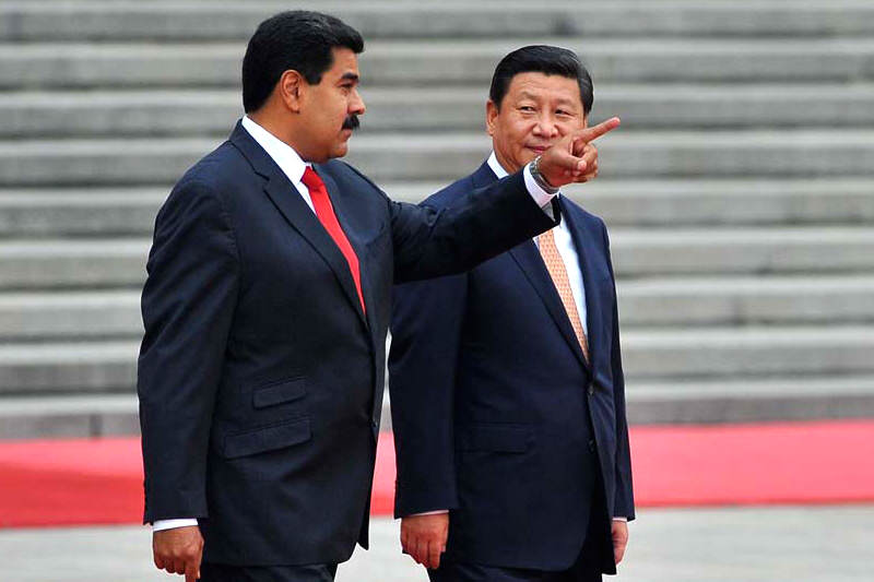 Presidente-de-China-Xi-Jinping-con-Nicolas-Maduro-8-800x533