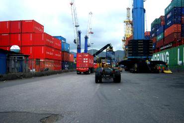 ¿DE QUIÉN ES EL GUISO? GNB incauta GRAN cantidad de dólares en el muelle de Puerto Cabello