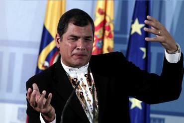 ¡AUNQUE USTED NO LO CREA! Rafael Correa ofreció concierto en cumbre Mnoal (+Video)