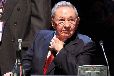 ¡EL DUEÑO DEL CIRCO Y SUS PAYASOS! Carta al camarada Raúl Castro, por Gustavo Azócar