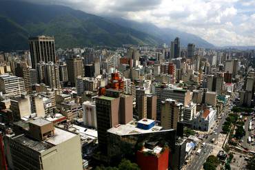 ¡INSÓLITO! Se necesitan más de 12 sueldos mínimo (Bs. 100.000) para vivir alquilado en Caracas