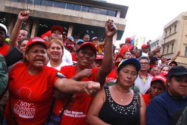 ¡SE TAMBALEA EL CHAVISMO! Central Bolivariana de Trabajadores exige a Maduro controlar la inflación