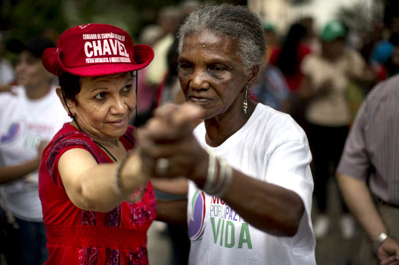 Chavismo-en-Venezuela-Chavistas-800x533