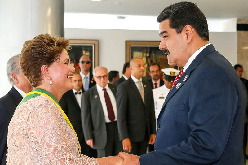 Dilma-Rousseff-con-Nicolas-Maduro-01-02-2015-800x533