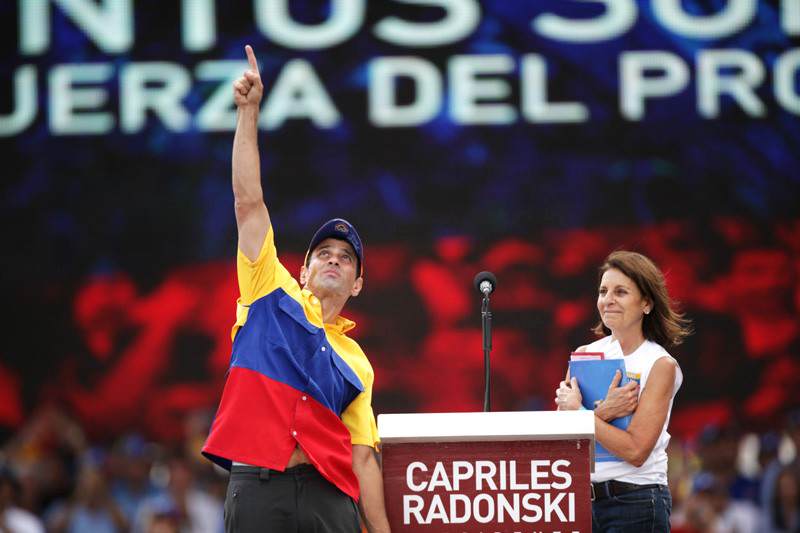 ¡LO ÚLTIMO! Capriles informa estado de salud de su mamá tras salir de cuidados intensivos