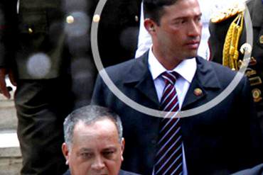 ¡DELIRAN! Ex-escolta de Chávez: EEUU compró a Leamsy Salazar porque se les acaba el petróleo