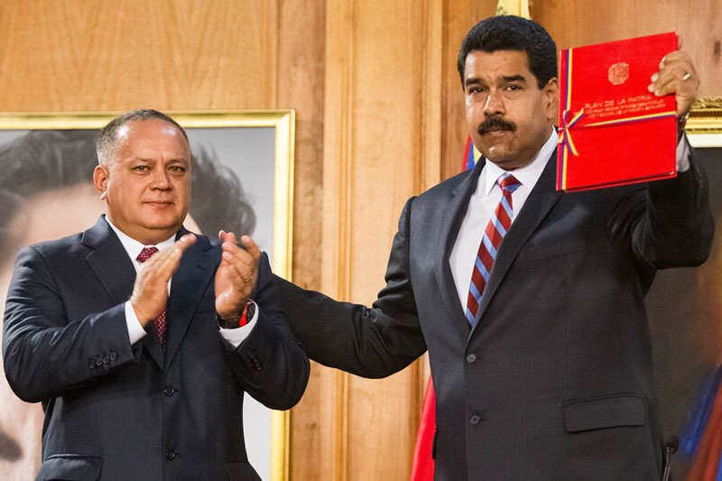 Nicolas Maduro con Diosdado Cabello Plan de la Patria 800x533 (5)