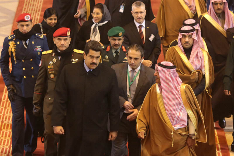 Nicolas Maduro se reune con principe de Arabia Saudi