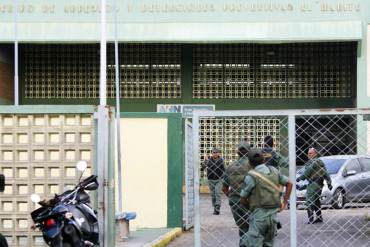 ¡BÁRBARO! Un detenido se escapó por la puerta grande del Cicpc en medio de 15 funcionarios