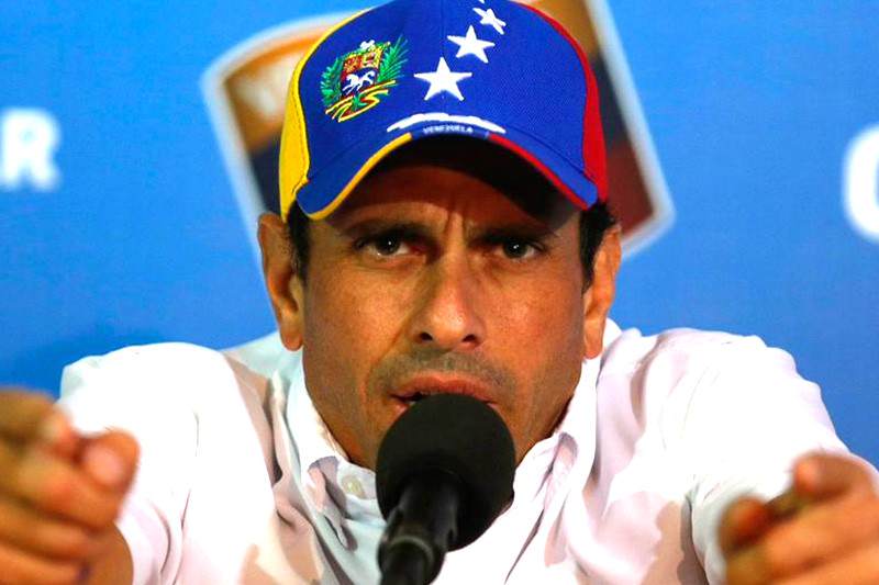 henrique-capriles-rueda-de-prensa