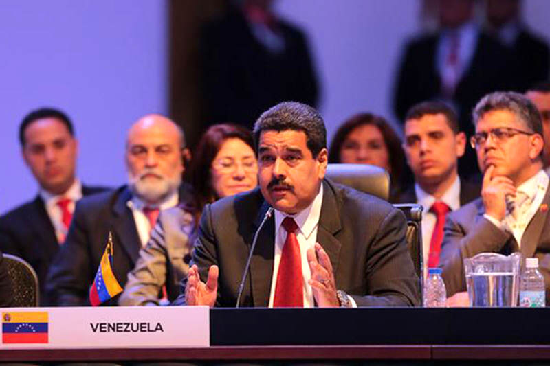 nicolas-maduro-celac-2