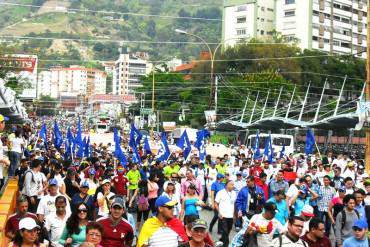 ¡MASIVA ASISTENCIA! Estudiantes de Mérida marcharon para exigir renuncia de Maduro #23E (+Fotos)