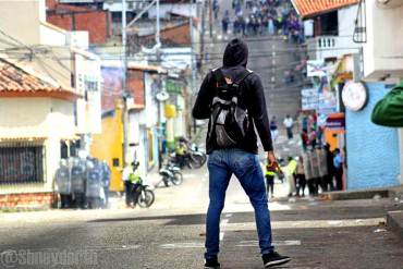 ¡INCONCEBIBLE! Al menos 25 estudiantes de la ULA heridos con perdigones de plomo y metras