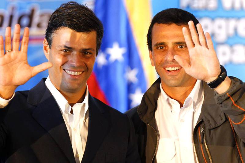 ¡LEOPOLDO DEBE SER LIBERADO! Capriles ofreció palabras de aliento y apoyo a Leopoldo López