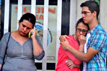 ¡ESTO ES DEMASIADO! Detenida pareja de médicos por prestar asistencia a manifestantes heridos