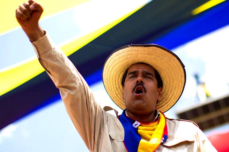 Nicolas-Maduro-sombrero-logro