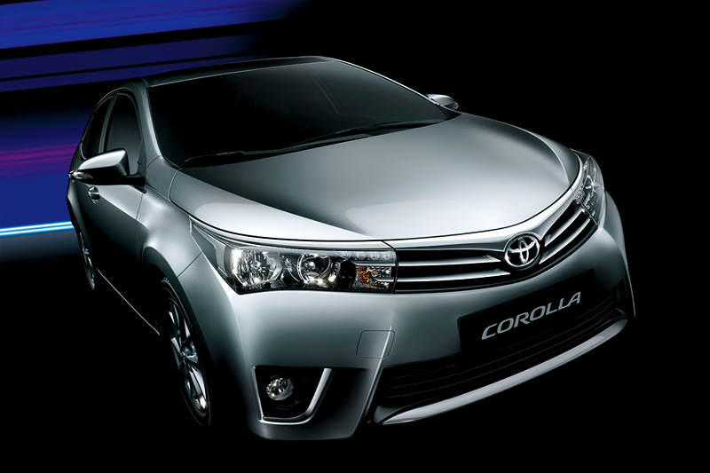 Toyota-Corolla-2015-Sedan-Exterior-Venezuela-0-800x533