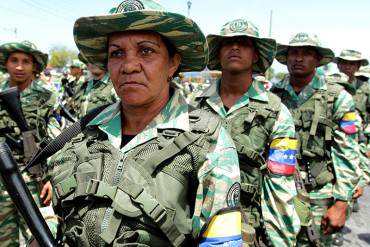 ¡AL ESTILO CUBANO! 20.000 civiles participan en ejercicios militares en «defensa de la soberanía»