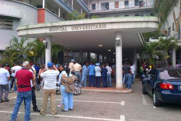 ¡PAÍS EN CAOS! Cierre técnico del Hospital Universitario de Caracas por falta de insumos básicos