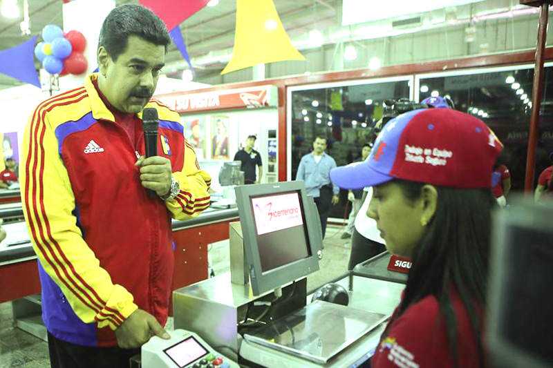 Maduro-captahuellas-compras-bicentenario