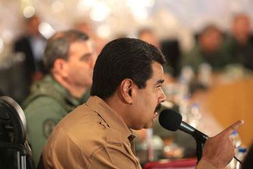 ¡EMPEZANDO POR VTV! Maduro calificó el trabajo periodístico en Venezuela como «basura»