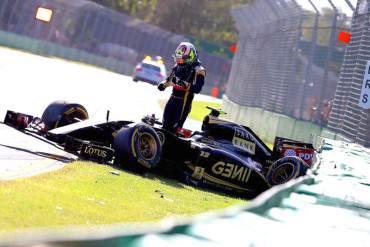 ¡REALES PERDIDOS! Pastor Maldonado ya chocó, sin completar primera vuelta GP de Australia