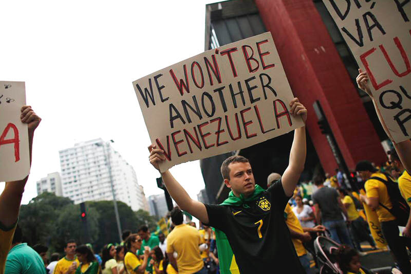 Protesta-Dilma-Rousseff-Brasil-5