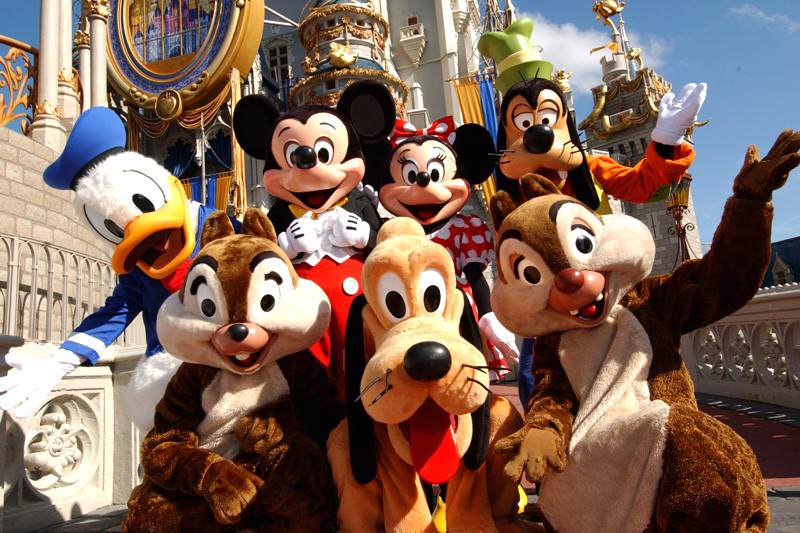 ¡GRAVE! 43.000 empleados de Disney World son suspendidos sin sueldo en Orlando