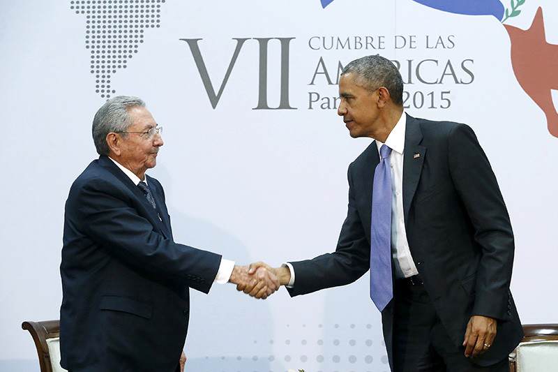 Raul-Castro-y-Barack-Obama-8