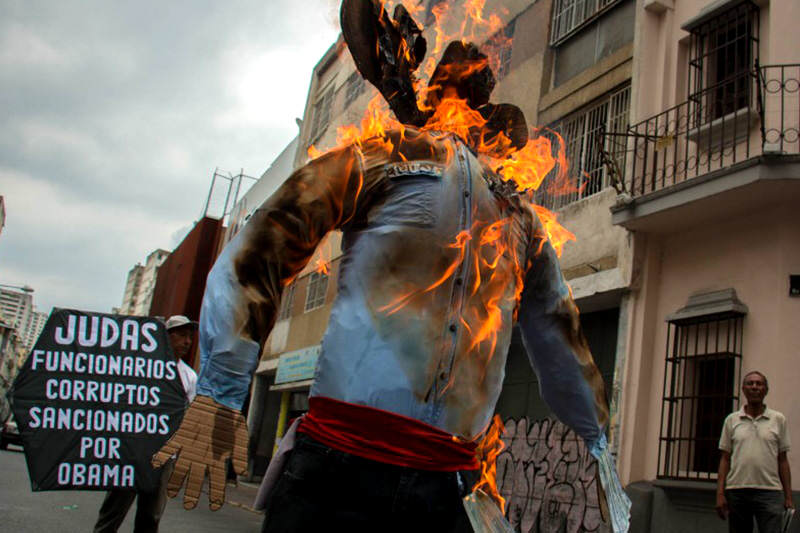 quema-de-judas-Maduro-Vs-Obama-3