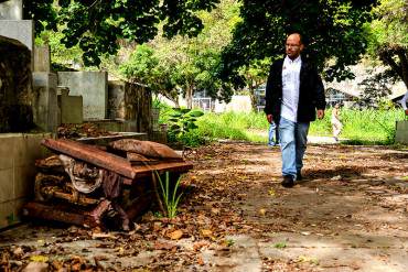 ¡GROTESCO! Han profanado 40% de tumbas del Cementerio del Sur: Venden huesos y cadáveres