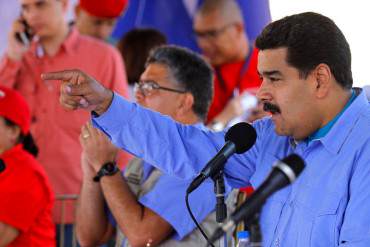 ¡DELIRA! Maduro: «La derecha ha importado violencia criminal para crear caos en Venezuela»