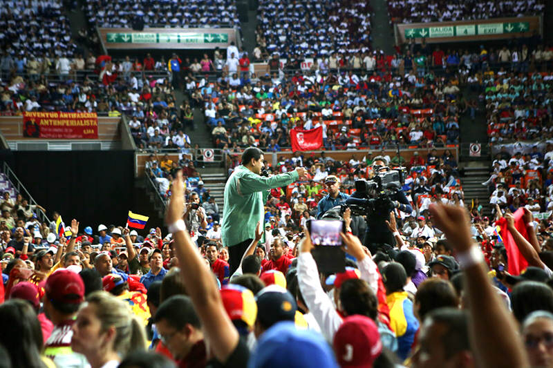 Maduro-evento-jovenes-psuv-4