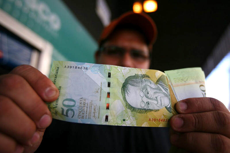 bolivar-devaluacion-moneda-economia-inflacion-2