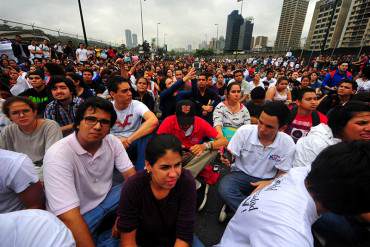 ¿SOCIALISMO? Opsu discriminó a 6 mil bachilleres con excelentes notas por no ser «pobres»