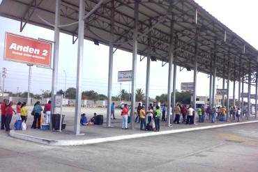 ¡HORA CERO! Transportistas de El Vigia, Morón y Zulia iniciaron paro «por falta de repuestos»