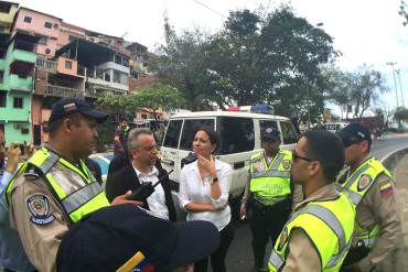 ¡GRAVE! Policías bolivarianos confesaron haber bloqueado «intencionalmente» a los senadores