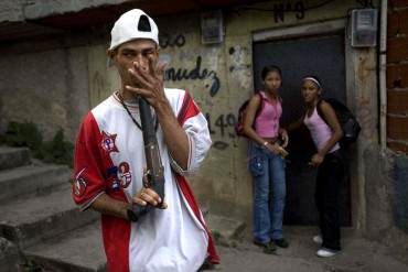 ¡UN BAÑO DE SANGRE! Caracas vivió el 24D, el día más violento del 2015 con 30 muertes violentas