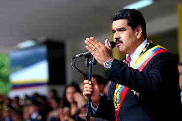 ¡CON SU CARA MUY LAVADA! Maduro llama a poner fin «al secuestro» de la economía del país