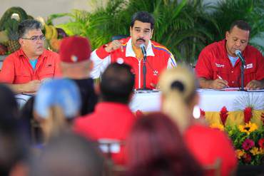 ¡EL DISCO RAYADO! Maduro acusa a Capriles de «articular bandas criminales» en Miranda (+ Video)